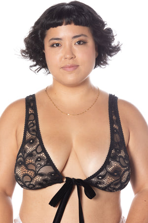 Lace on my mind bralette