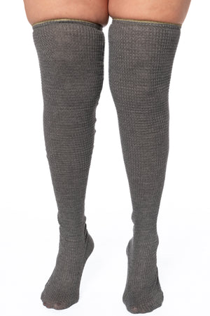 SMOKEY MOUNTAIN Over the knee SOCKS