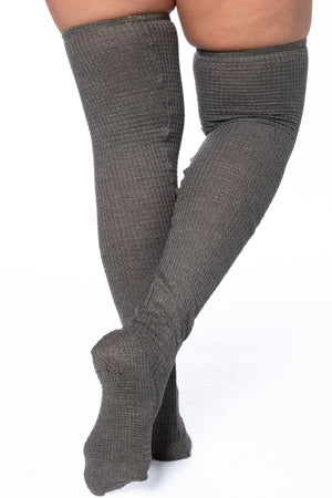 SMOKEY MOUNTAIN Over the knee SOCKS