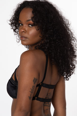RTS MAMBA VELVET V-STRAP BRALETTE