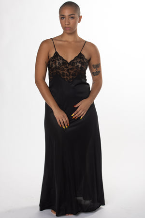 VINTAGE NOIR NIGHT DRESS