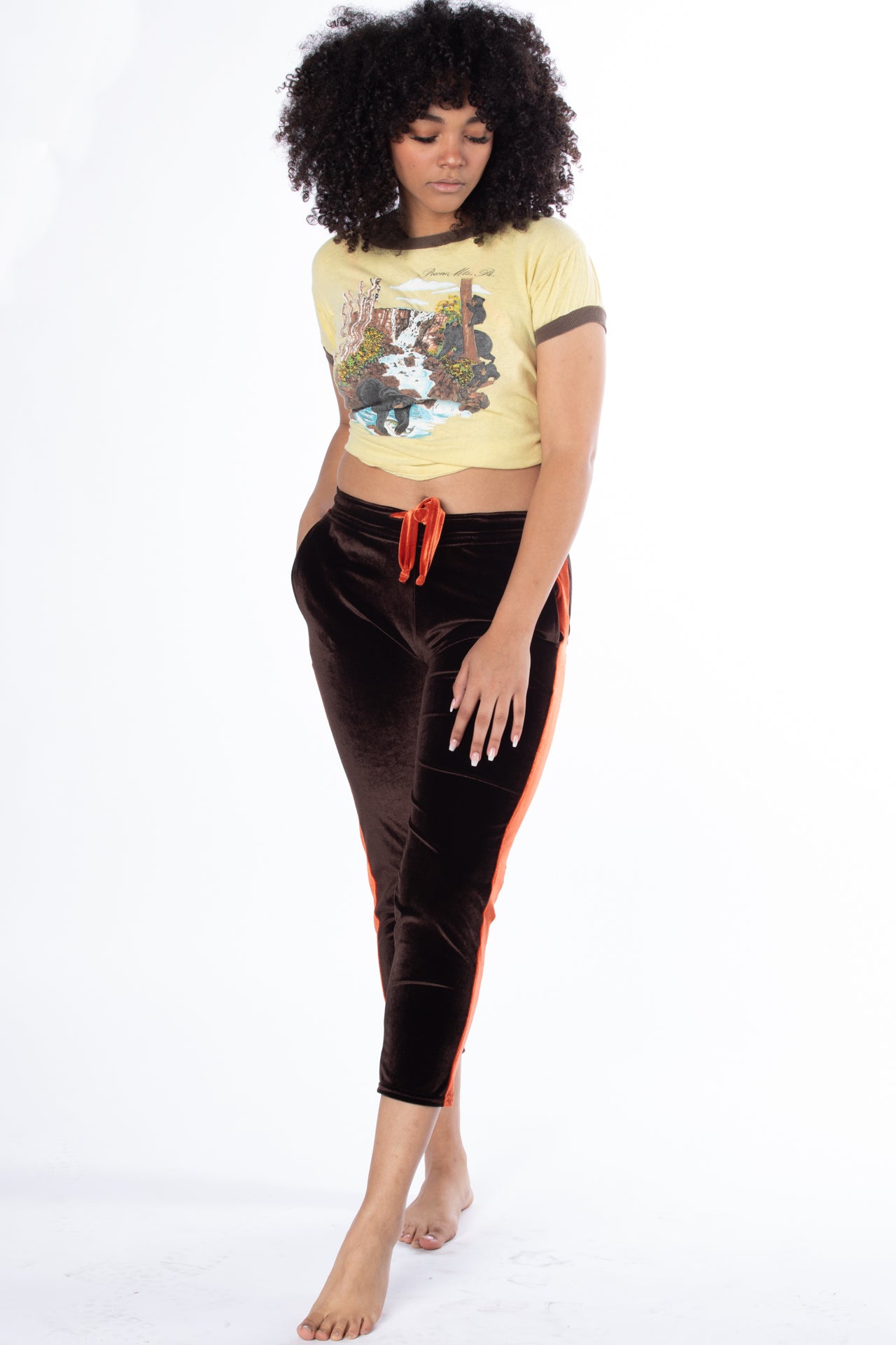 RTS LAYABOUT VELVET TRACK PANTS